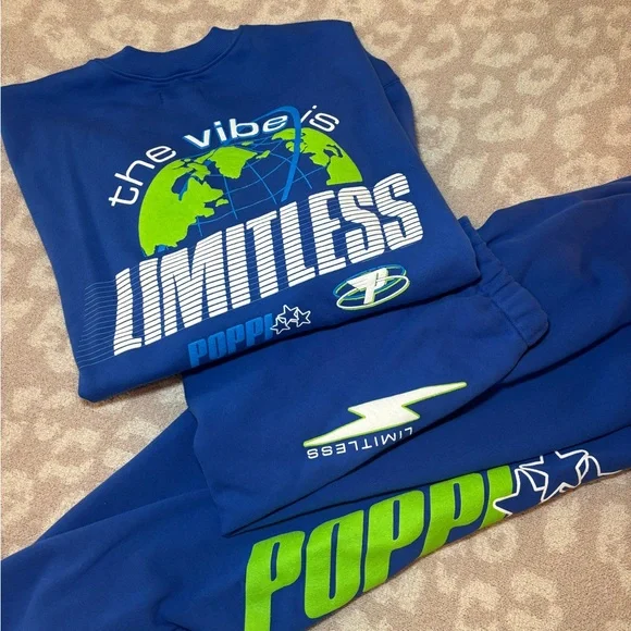 Poppi | Tops | Blue And Green Graphic Sweatshirt And Pants Set